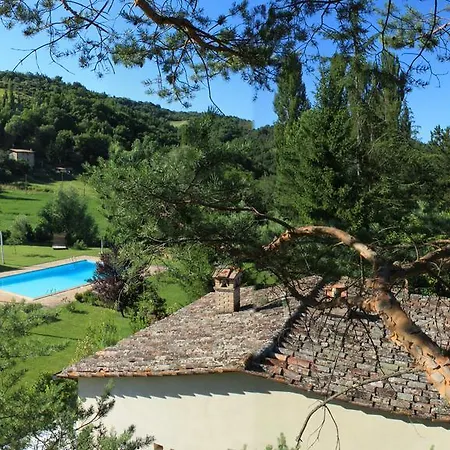 Country house L'ariete Montone (Umbria)